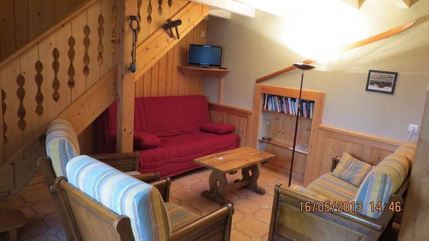 Gîte pour 5 personnes, avec jardin à Les Rousses - 4