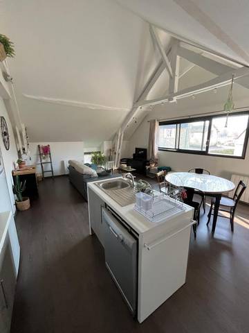 Gîte pour 4 personnes, avec jardin à Eysus