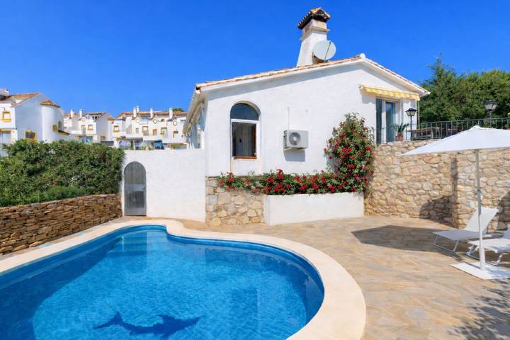 Villa for 6 people, with balcony and garden in Fuengirola