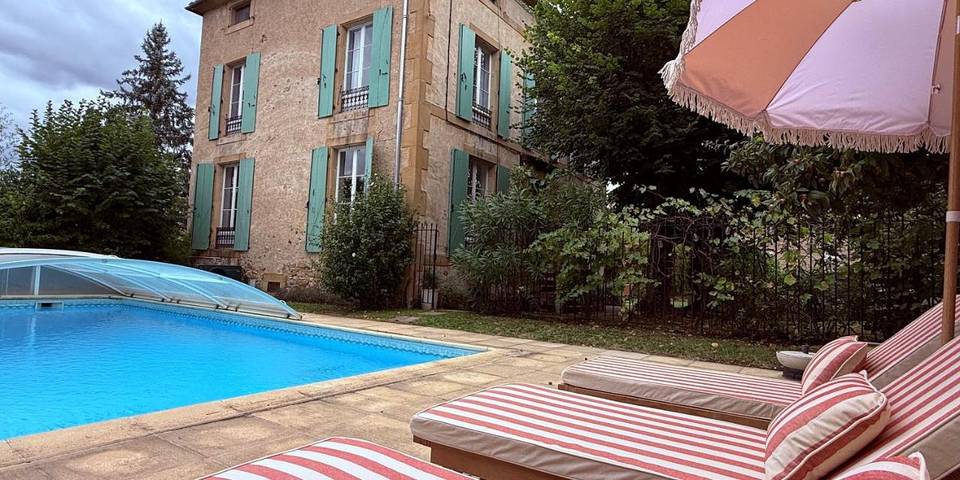 Maison de vacances pour 12 personnes, avec Terrasse et Jardin ainsi que Piscine et Vue