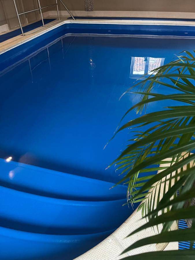 Station pour 2 personnes, avec piscine et vue ainsi que sauna et jardin à Glastonbury - 2
