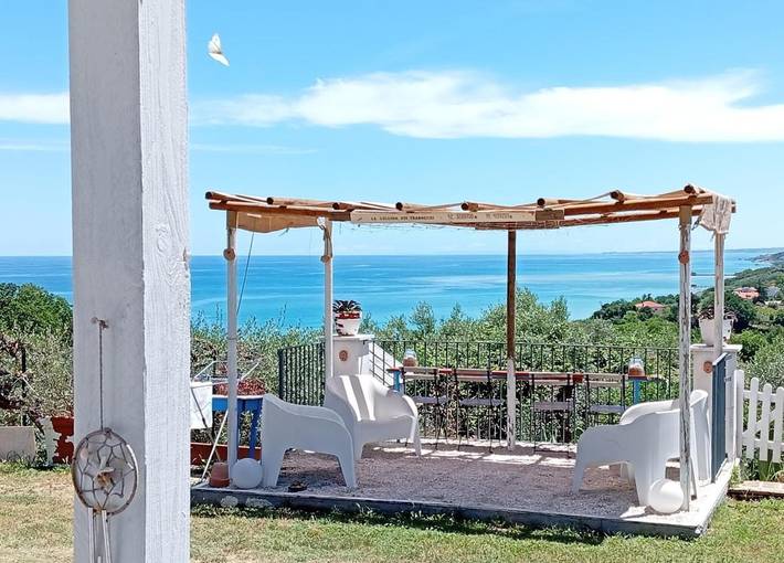 Agriturismo per 2 persone, con Terrazza e Giardino nonché Panorama in Provincia di Chieti