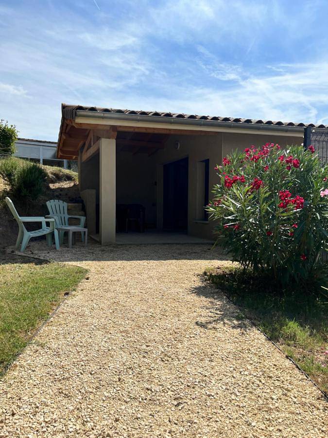Location de vacances pour 4 personnes, avec jardin et vue à Allex - 2