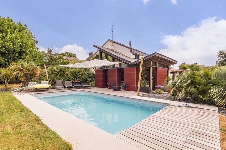 Gîte pour 8 personnes, avec jardin, animaux acceptés