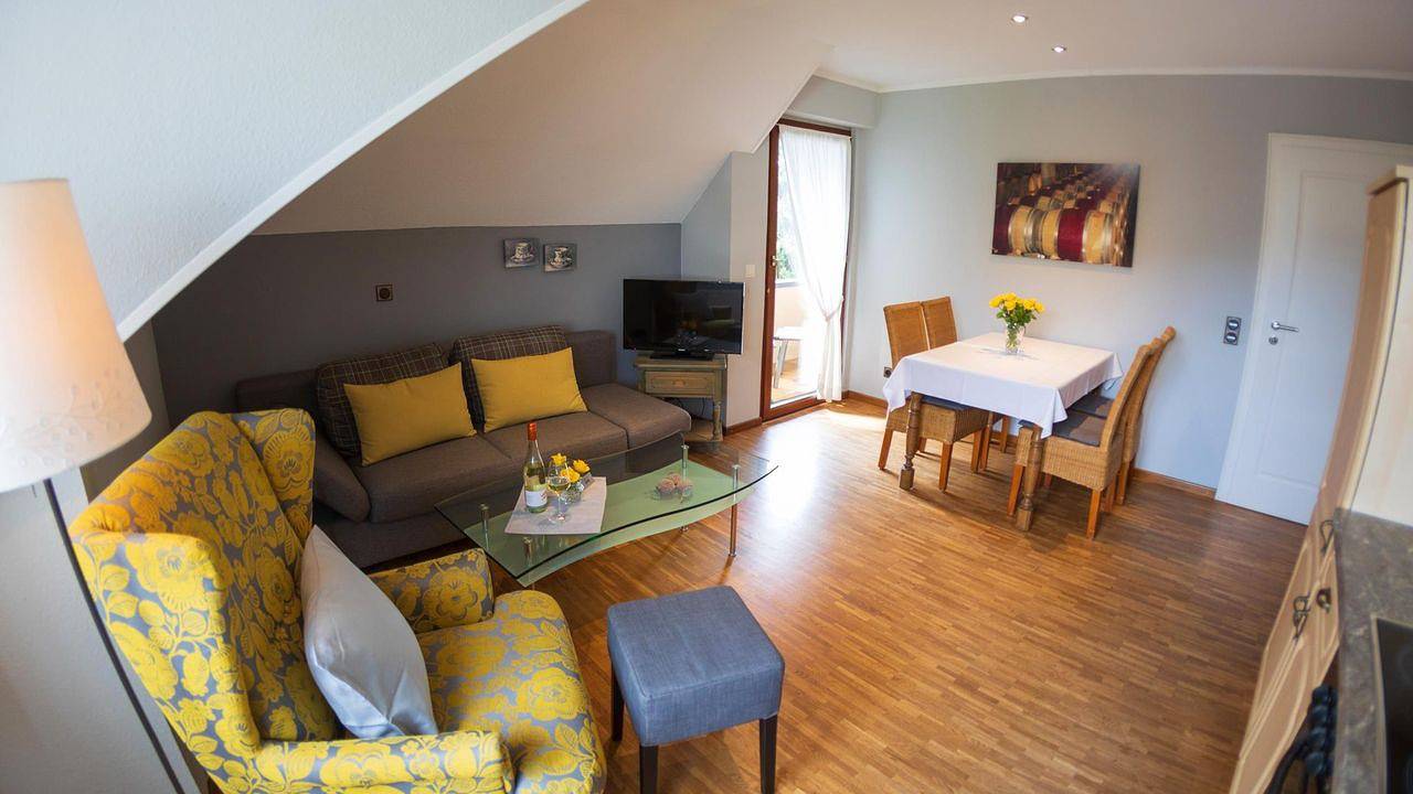 Ganze Ferienwohnung, Ferienwohnung für 2 Personen (30 m²) in Kröv in Kröv, Bernkastel-Kues & Umgebung