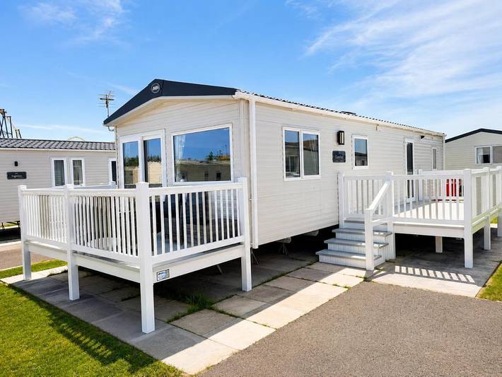 Camping for 6 people, with terrace in Ingoldmells