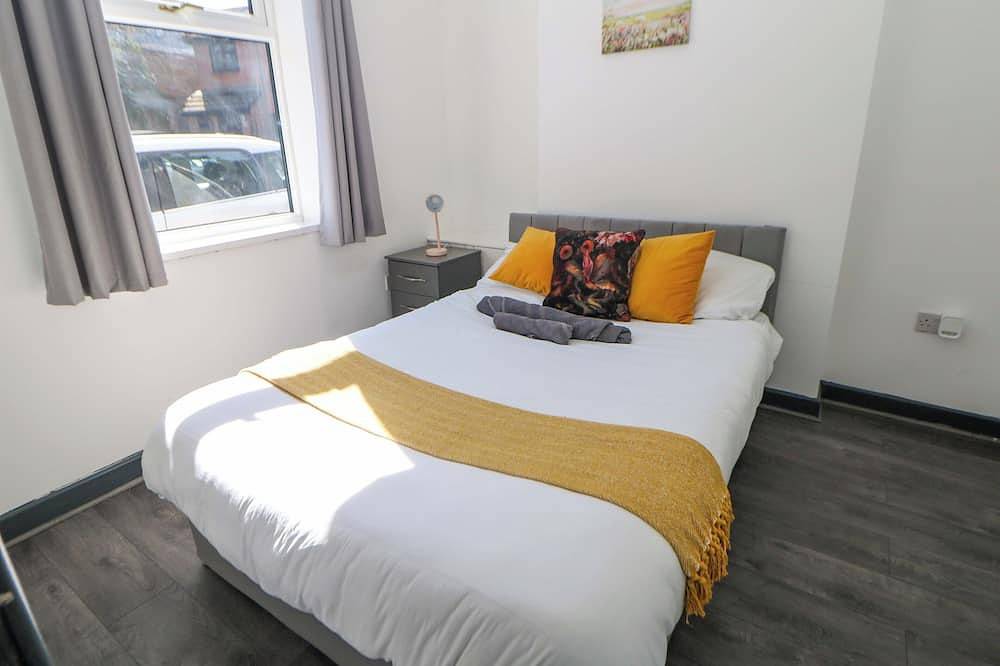 Potter'S Wheel, family friendly, with a garden in Hanley in Stoke-on-Trent, Midlands