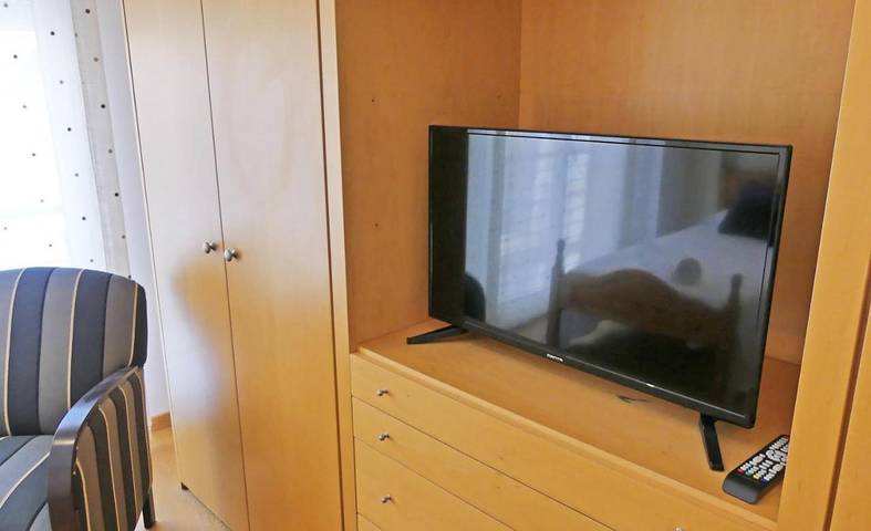 Location de vacances pour 2 personnes, avec terrasse et piscine à Colera - 3