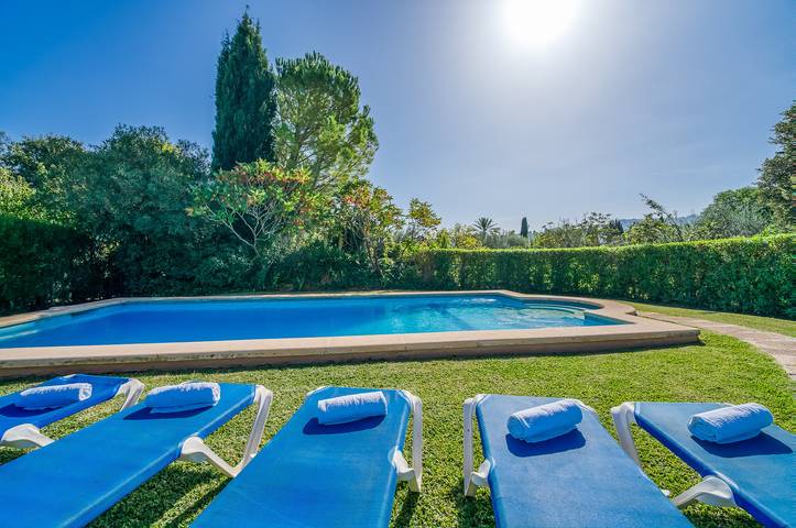 Luxus-Finca für 6 Personen, mit Terrasse und Garten in Pollença - 4