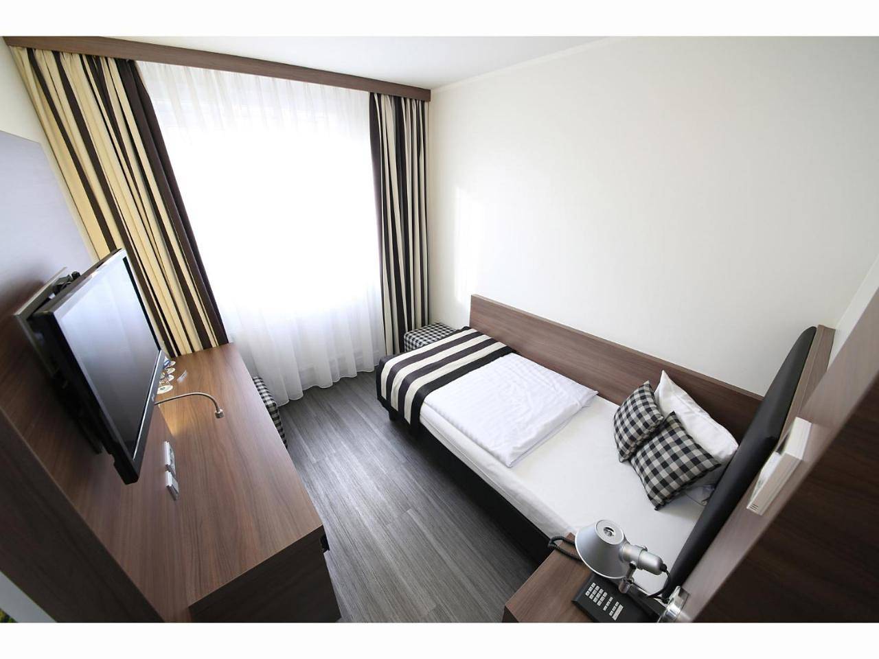 Congress Hotel am Stadtpark in Hannover Mitte, Hanovre