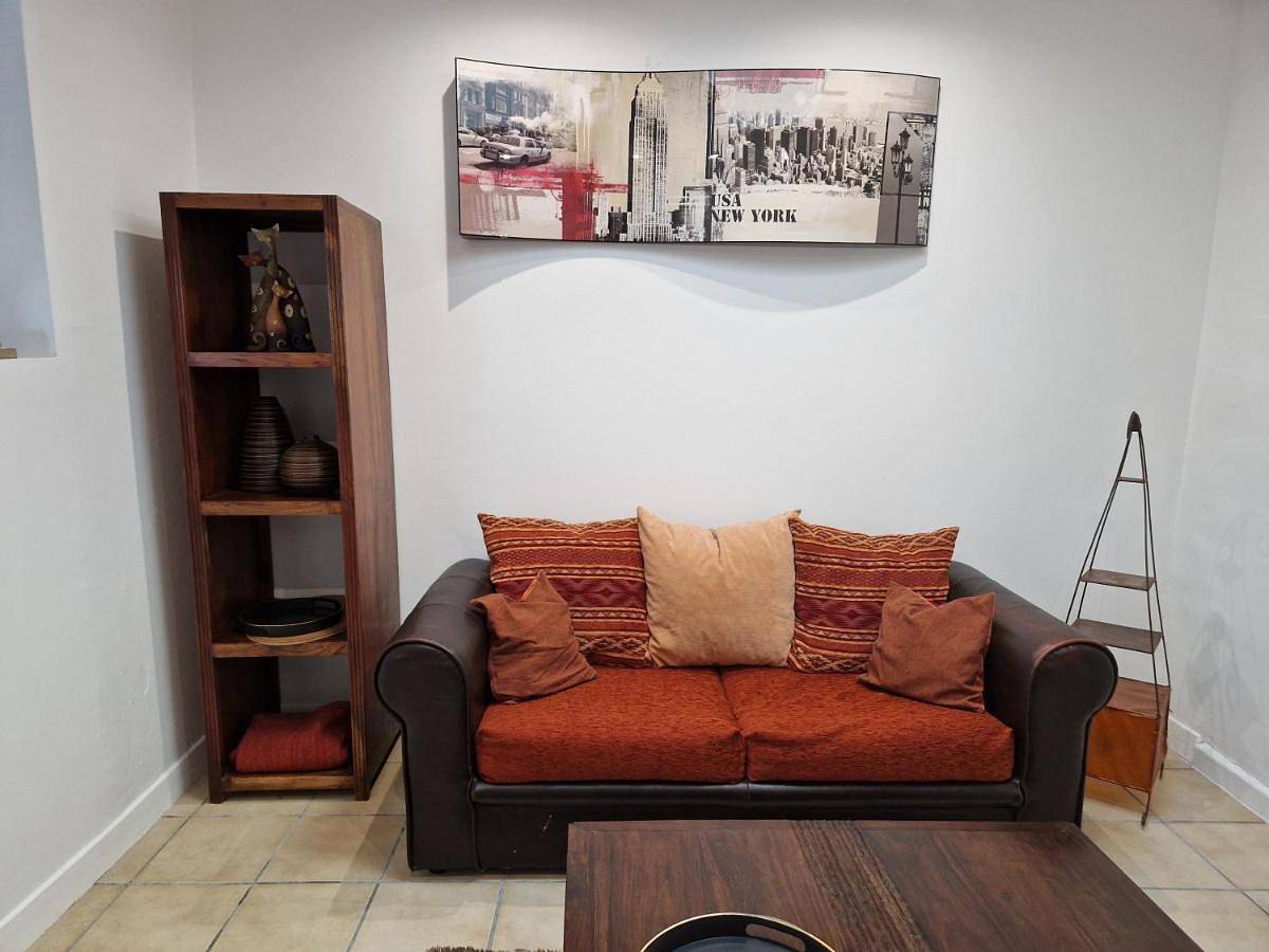 Appartement entier, Calme et cosy à 2 pas du centre et du château in Bruyères-le-Châtel, Essonne