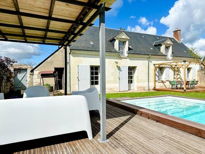 Location de vacances pour 7 personnes, avec jardin et piscine à Mosnes - 2