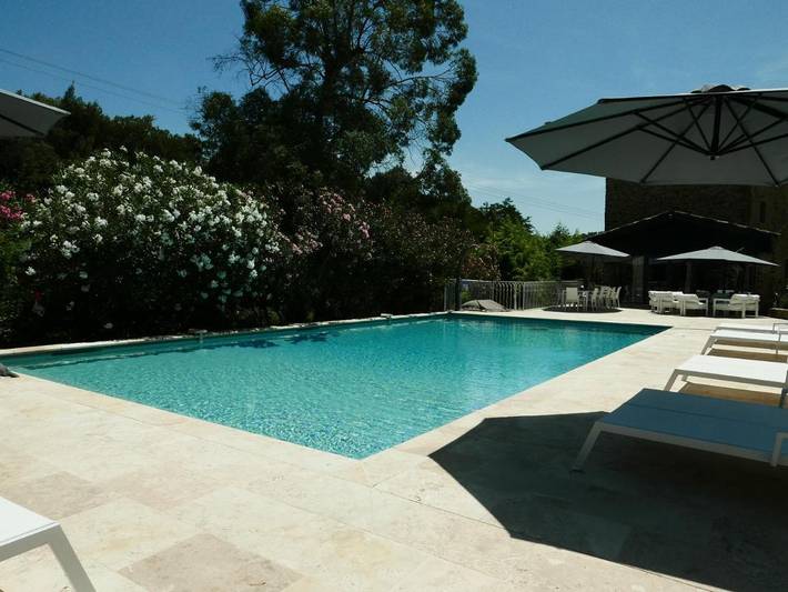 Gîte pour 2 personnes, avec jardin et piscine à Les Mages - 2