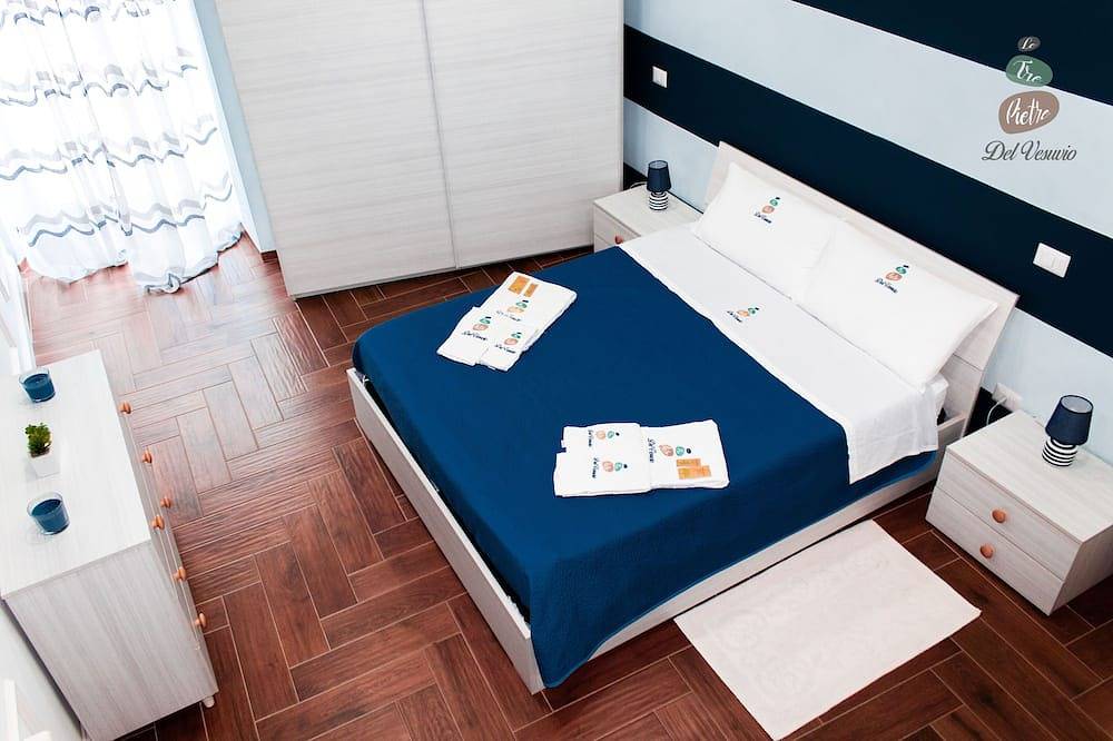 Entire apartment, Spacious and comfortable apartment in Pompeii, pets allowed in Pompei, Naples Province