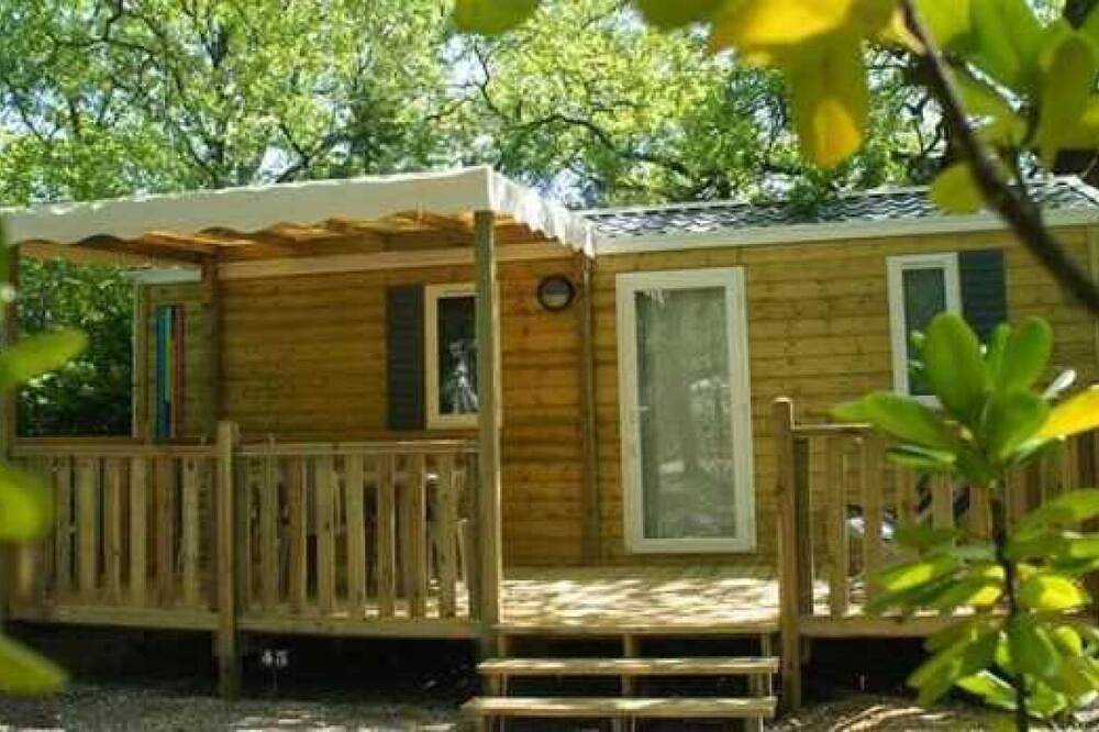 Camping 4 étoiles - Piscine  - eeeeaa in Saint-Jeannet, Cannes region