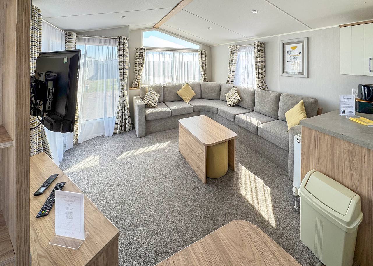 Platinum Caravan (Pet) in Mersea Island, Colchester