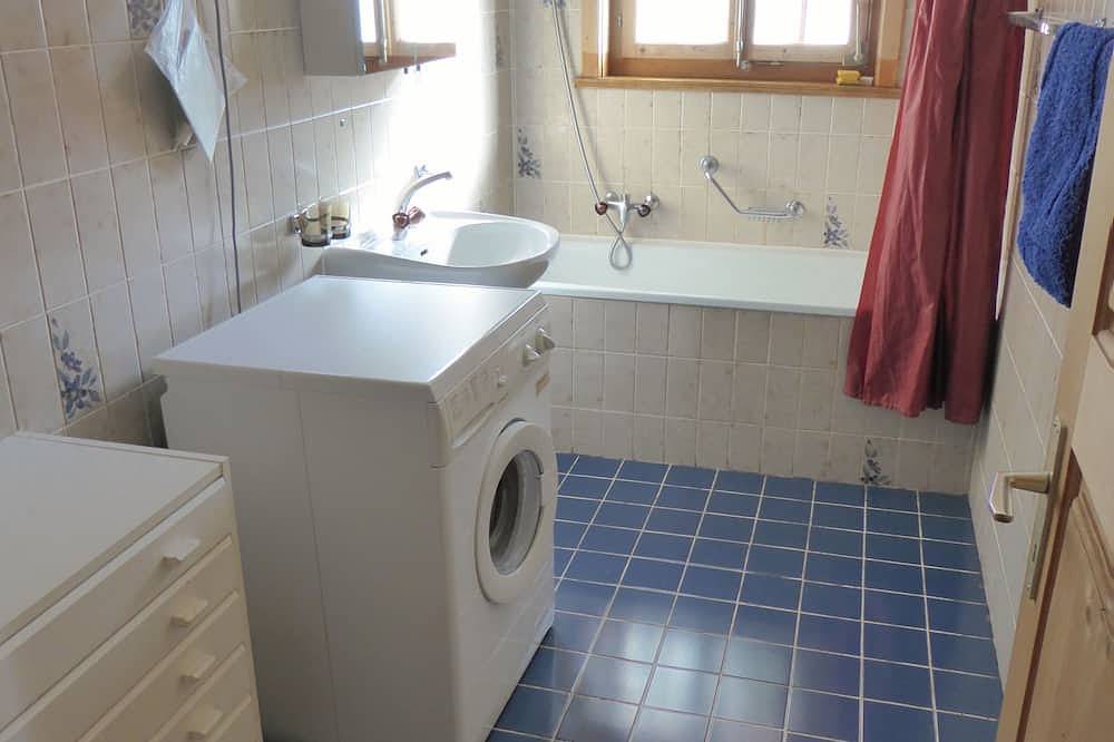 Gemütliche 3-Zimmer Ferienwohnung mit Blick übers Jauntal, 75 qm, 2-5 Personen in Jaun, Kanton Freiburg