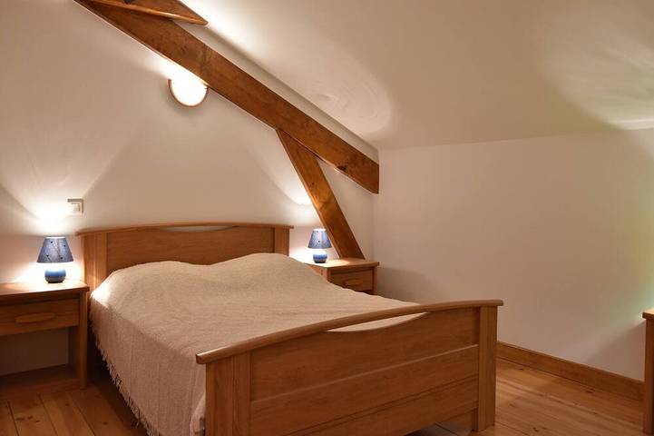 Location de vacances pour 5 personnes, avec jardin à Haut-du-Them-Château-Lambert - 4