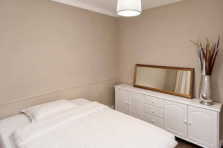 Ganze Wohnung, Central Haugesund Villa: Free Parking & Fast Wifi in Haugesund