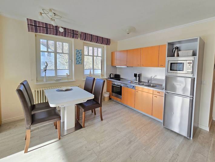 Ferienwohnung für 4 Personen, mit Balkon und Garten in Prora - 2
