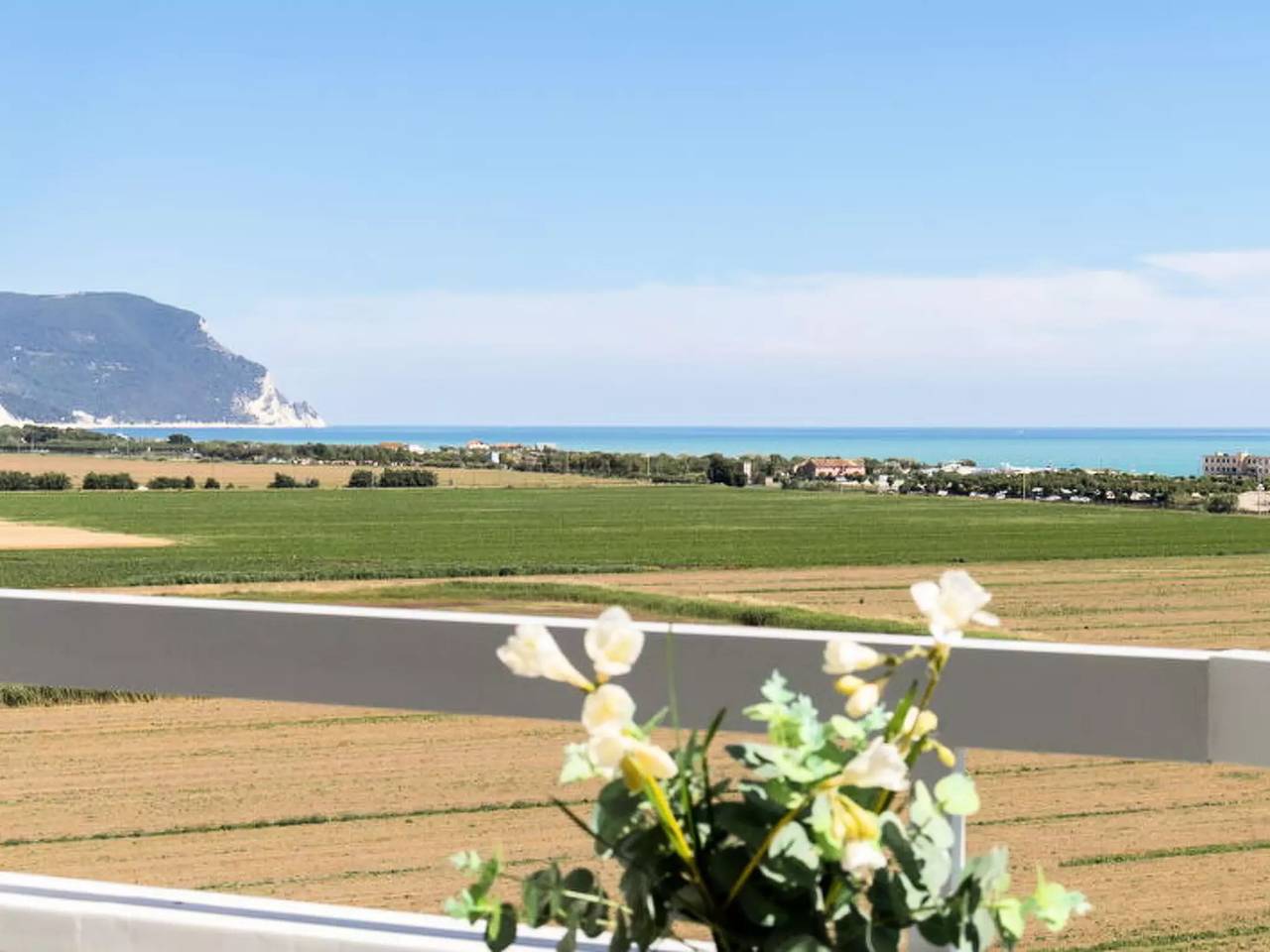 Appartamento intero, 1 Esibizione 4 Persone in Scossicci, Costa Adriatica Marche