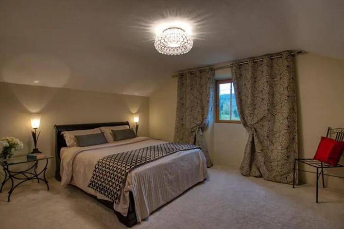 Location de vacances pour 2 personnes, avec jardin à Vézac - 2