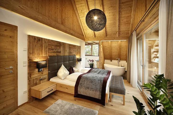 Chalet für 10 Personen, mit Whirlpool und Garten sowie Pool im Passeiertal - 2