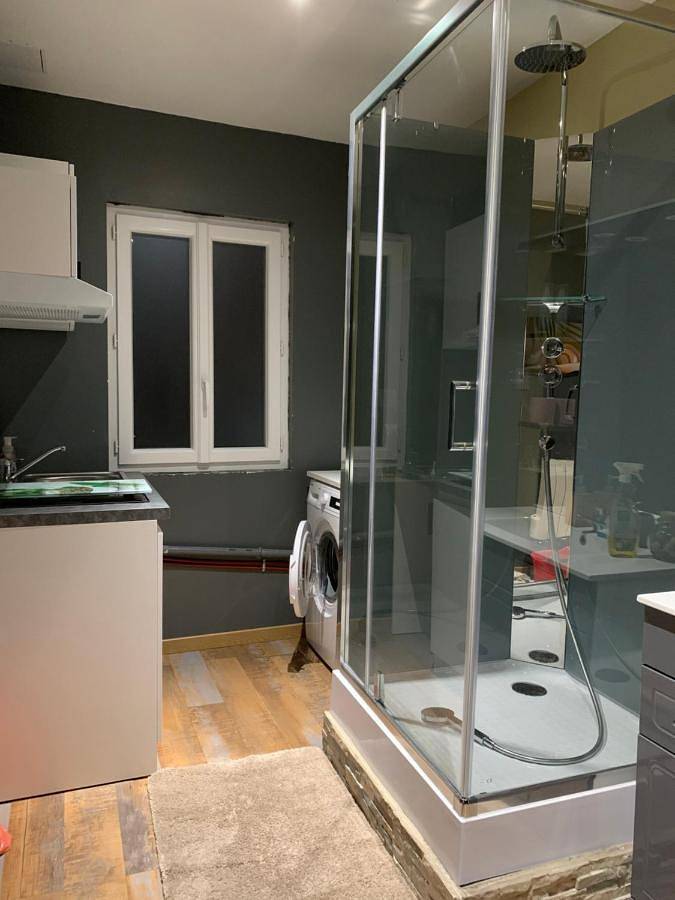 Location de vacances pour 2 personnes, avec terrasse et jardin à Gond-Pontouvre - 4