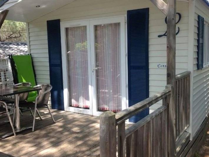 Mobil home pour 2 personnes, avec Terrasse à Braux