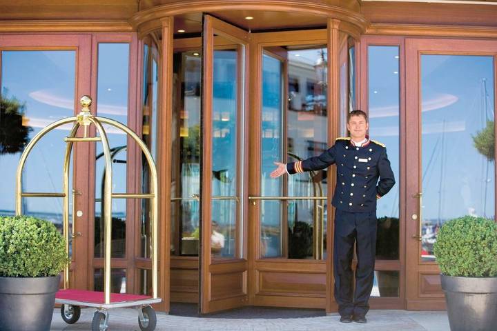 Hotel für 2 Personen, mit Garten und Sauna sowie Pool, mit Haustier in Hohe Düne (Warnemünde) - 4