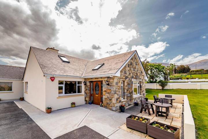 Location de vacances pour 2 personnes, avec vue et terrasse dans Comté de Mayo