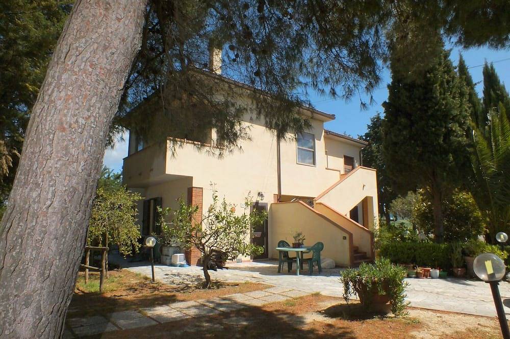 Casa vacanza a Santa Luce a partire da 100€ a notte