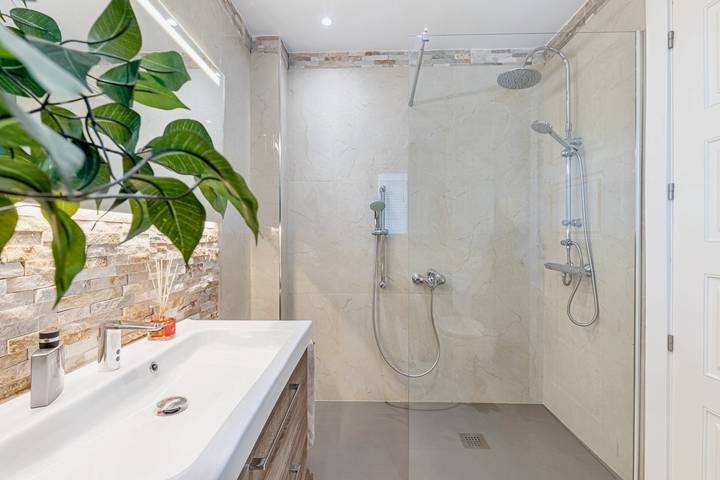Gîte pour 8 personnes, avec piscine à Murcia - 4