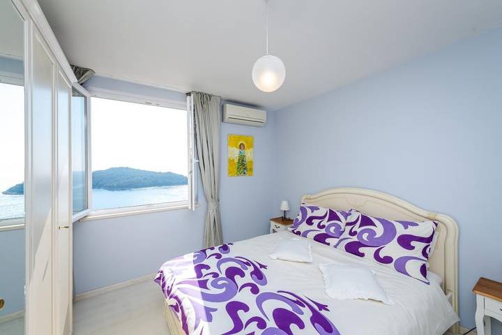 Appartement entier, Appartement de vacances pour 4 personnes avec balcon in Dubrovnik, Grad Dubrovnik