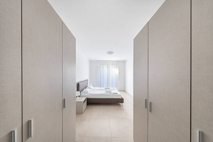 Villa pour 8 personnes, avec jardin et balcon à Sirmione - 4