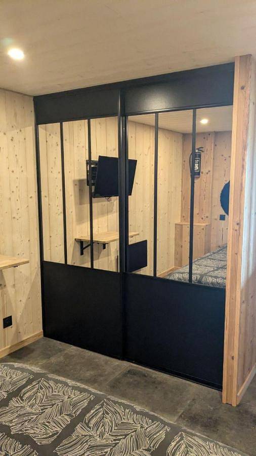 Gîte pour 6 personnes, avec vue et terrasse à Besse-et-Saint-Anastaise - 3