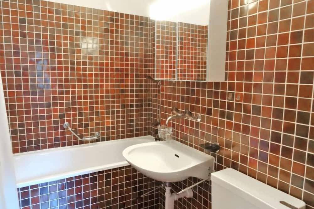 Geheel appartement, Aragon M86 by Interhome in Ernen, Aletsch Arena