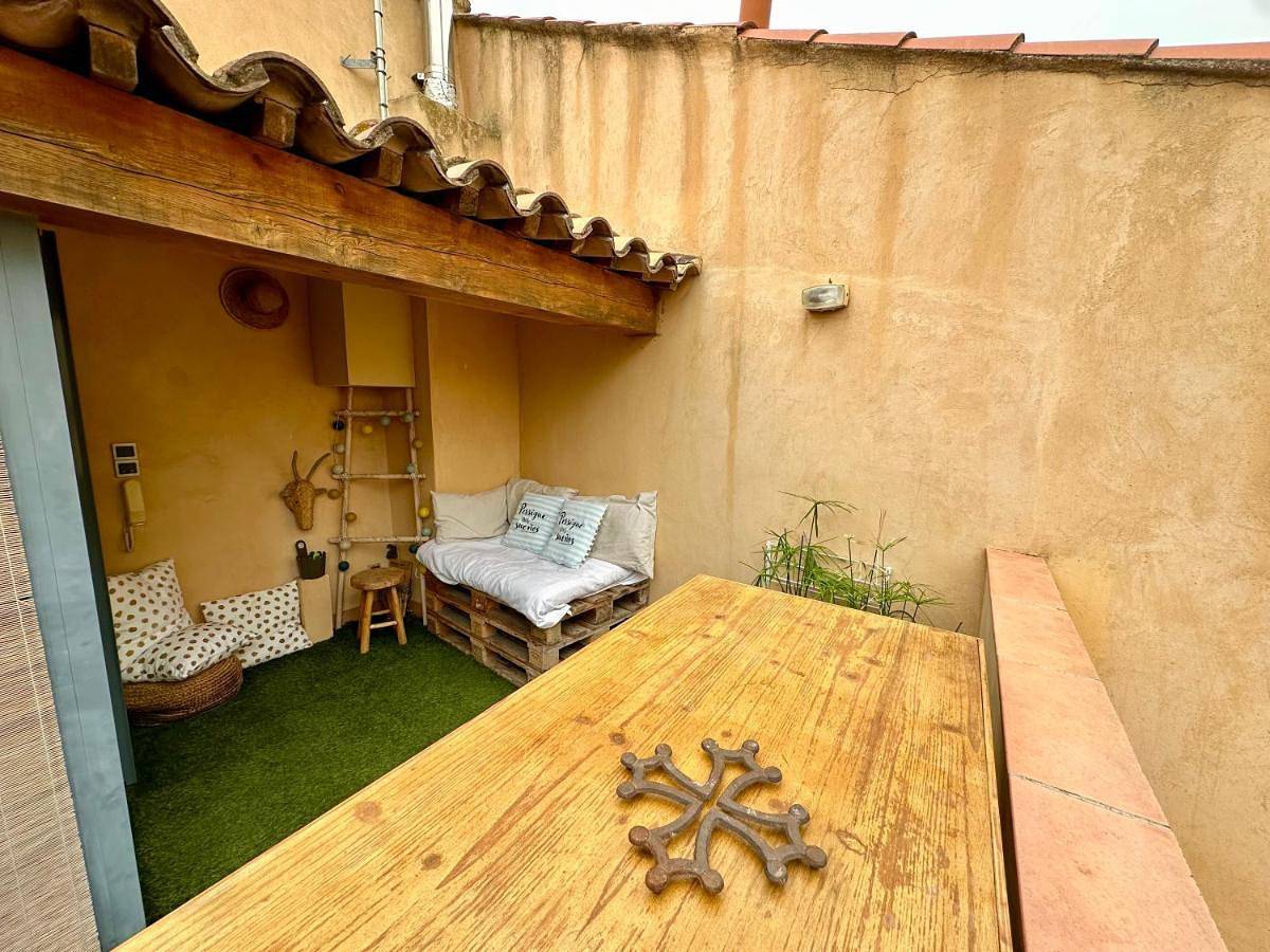 Appartement entier, Trésors de la Cathédrale, Maison de Ville sur 4 niveaux in Narbonne, Côte d'Améthyste