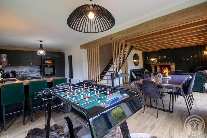 Gîte pour 10 personnes, avec jardin, animaux acceptés à Arreau - 4