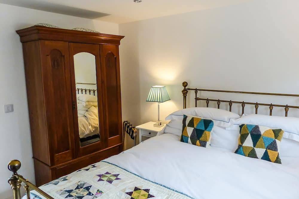 Luxe Croft met uitzicht op Loch Ness & Urquhart Bay. Loch Views. in Highlands