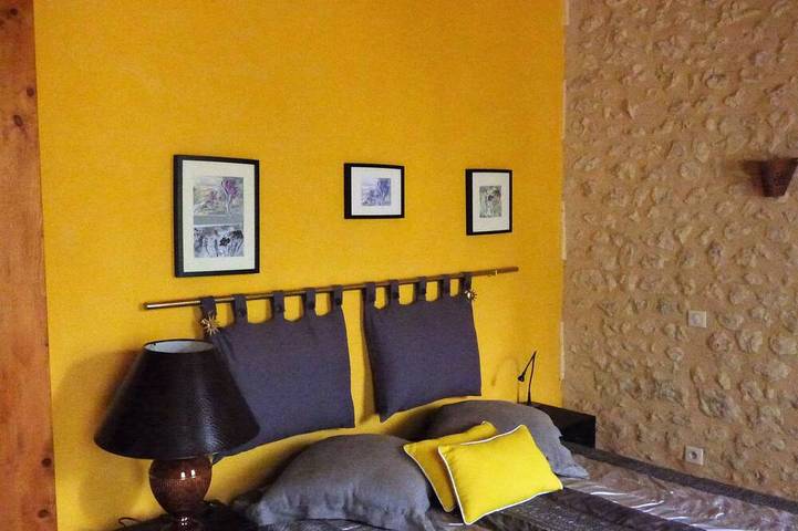 Location de vacances pour 5 personnes, avec jardin ainsi que balcon et jacuzzi à Nanteuil-Auriac-de-Bourzac - 2