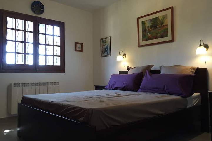 Ferienhaus für 6 Personen, mit Terrasse und Garten in Son Bou - 2