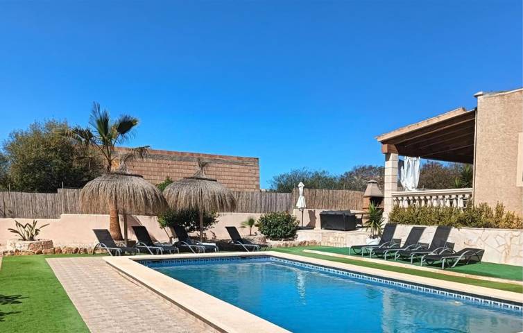 Finca für 8 Personen, mit Garten und Terrasse in Calas de Mallorca - 4