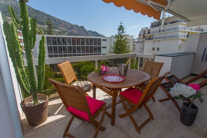 Appartement de vacances entier, Giotto - 2P avec piscine et parking proche plages in Menton, Côte méditerranéenne (France)