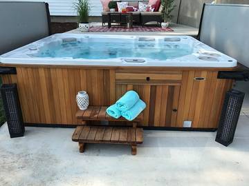 Villa for 39 Guests in Saint-Laurent-de-l'Île-d'Orléans, Quebec, Picture 3