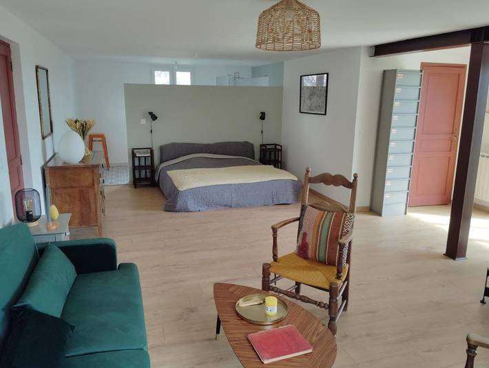 Appartement de vacances pour 3 personnes, avec Balcon et Terrasse ainsi que Jardin et Vue