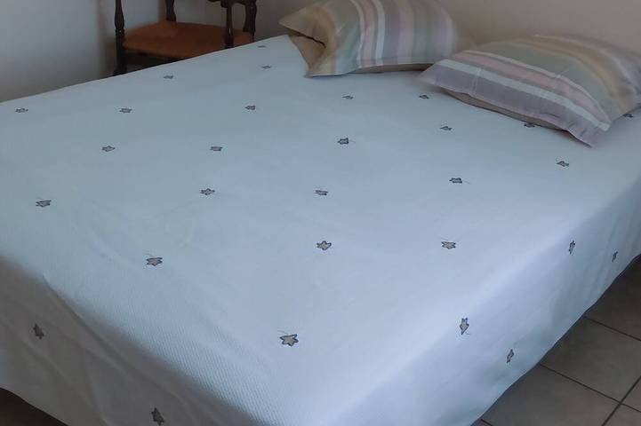 Location de vacances pour 8 personnes, avec Terrasse et Jardin à Saint-Victor-la-Coste - 3