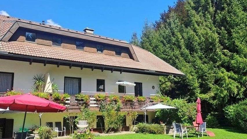 Ferienwohnung für 4 Personen, mit Garten in Keutschach am See