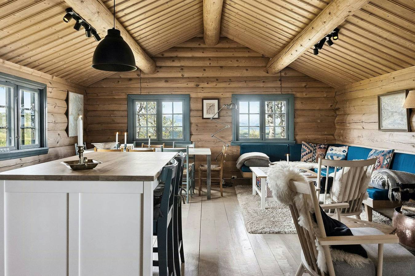 Traditionelle Lattenhütte im Vierli in Vinje