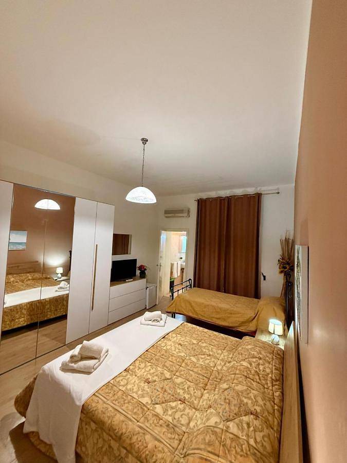 B&b per 4 persone, con Balcone e Terrazza nonché Giardino e Panorama a Sant'Isidoro